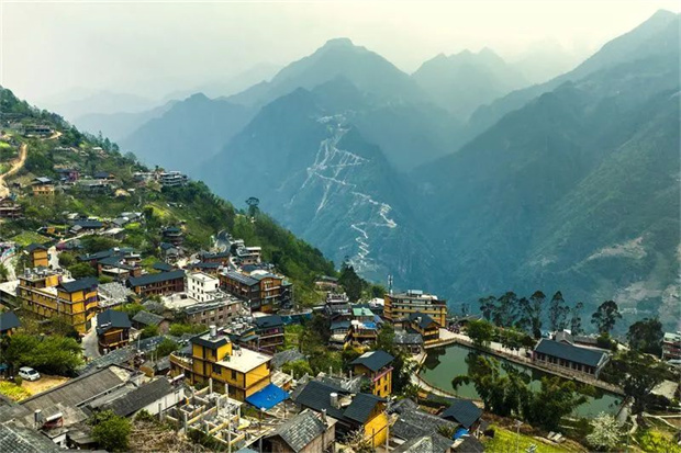 云南旅游,云南旅行社,云南團(tuán)建公司,云南會(huì)議公司,云南策劃公司,怒江旅行社,怒江旅游,怒江團(tuán)建公司,怒江會(huì)議會(huì)展：老姆登：怒江文旅振興的一把